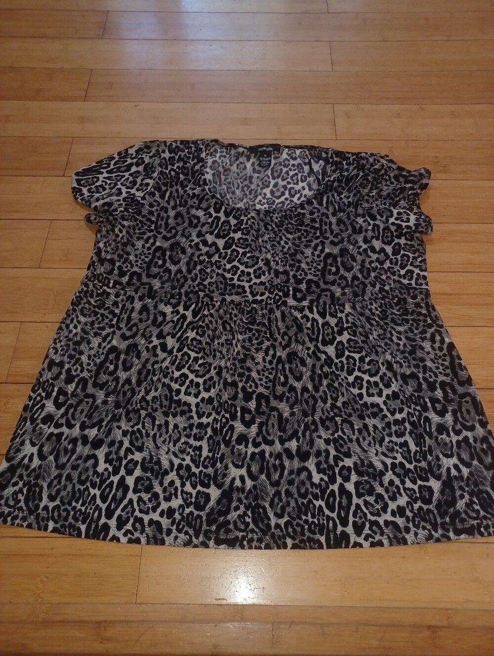 Style & Co. Black and Gray Leopard Print Tunic Top